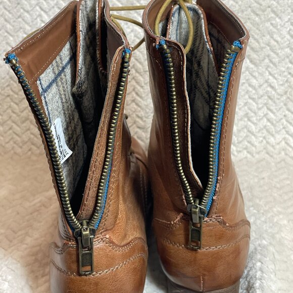 Madden Girl Gavinn Brown Lace Up Cottagecore Boots with Back Zip Size 11 - Picture 10 of 10